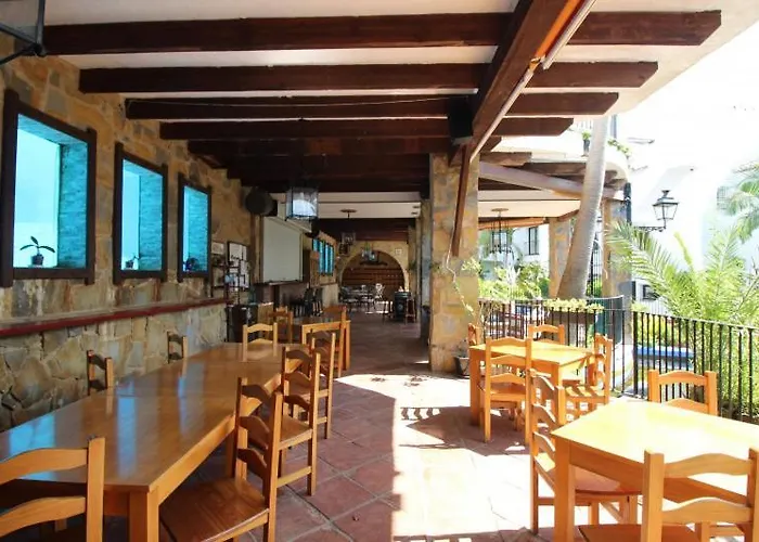 Club Sierra With A View * マルベーリャ